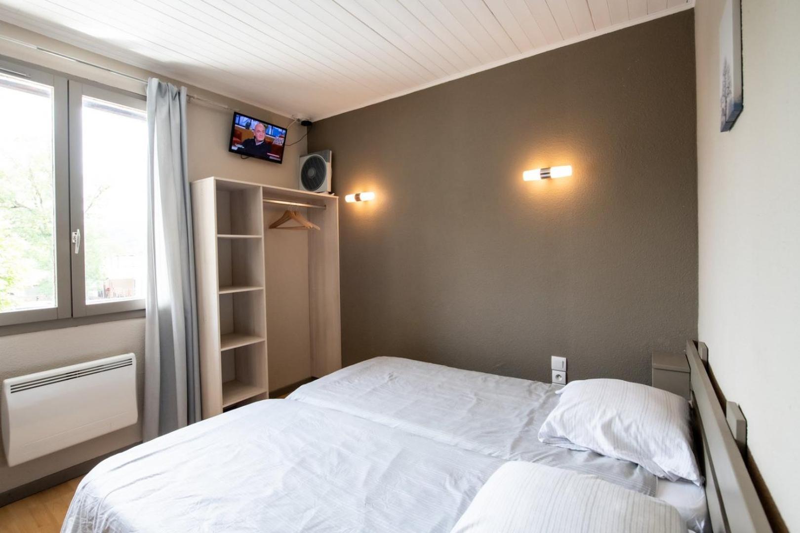 Chez Jostel - Chambre 5 Genay  Eksteriør billede